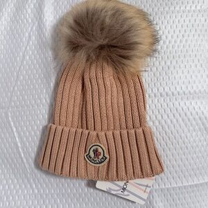 Moncler Women’s Ribbed Knit Beanie Hat w/ Fur Pom Beige Blush NWT One Size
